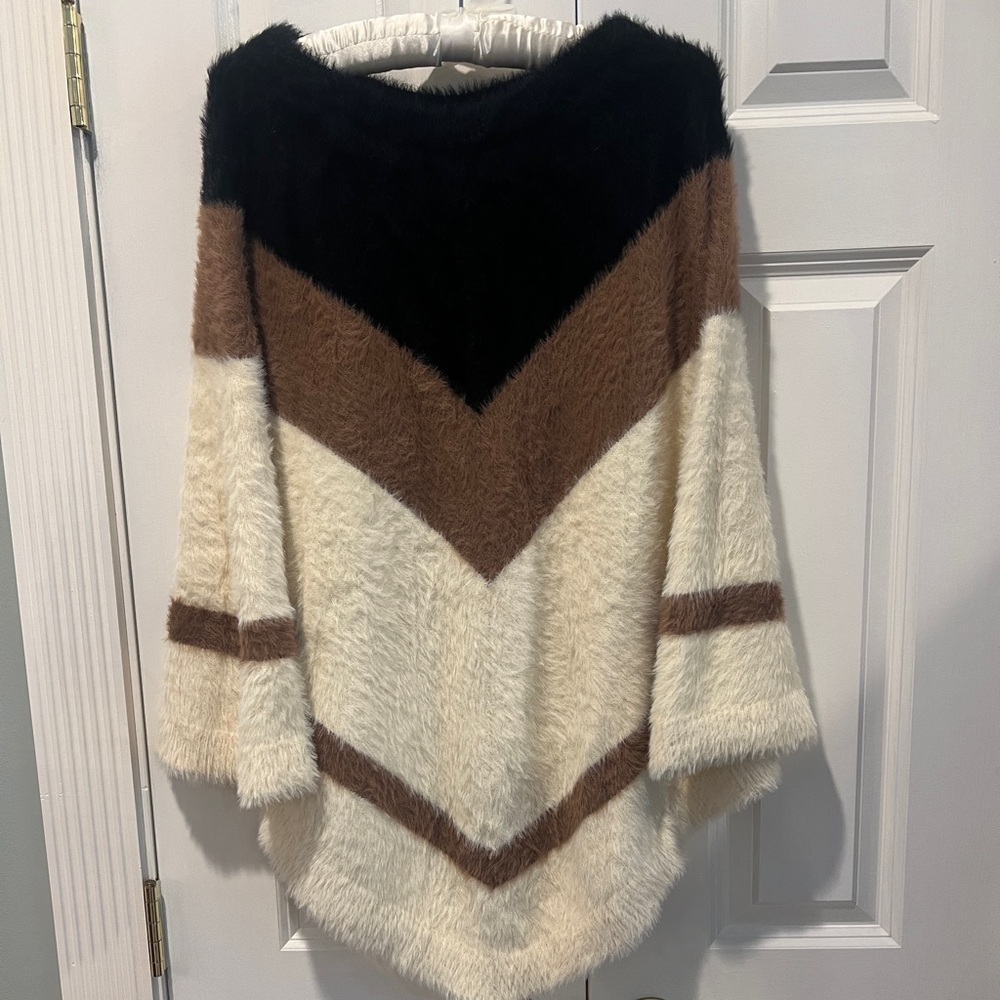 Ann Taylor Poncho Brown/Black/Cream Size M/L Soft